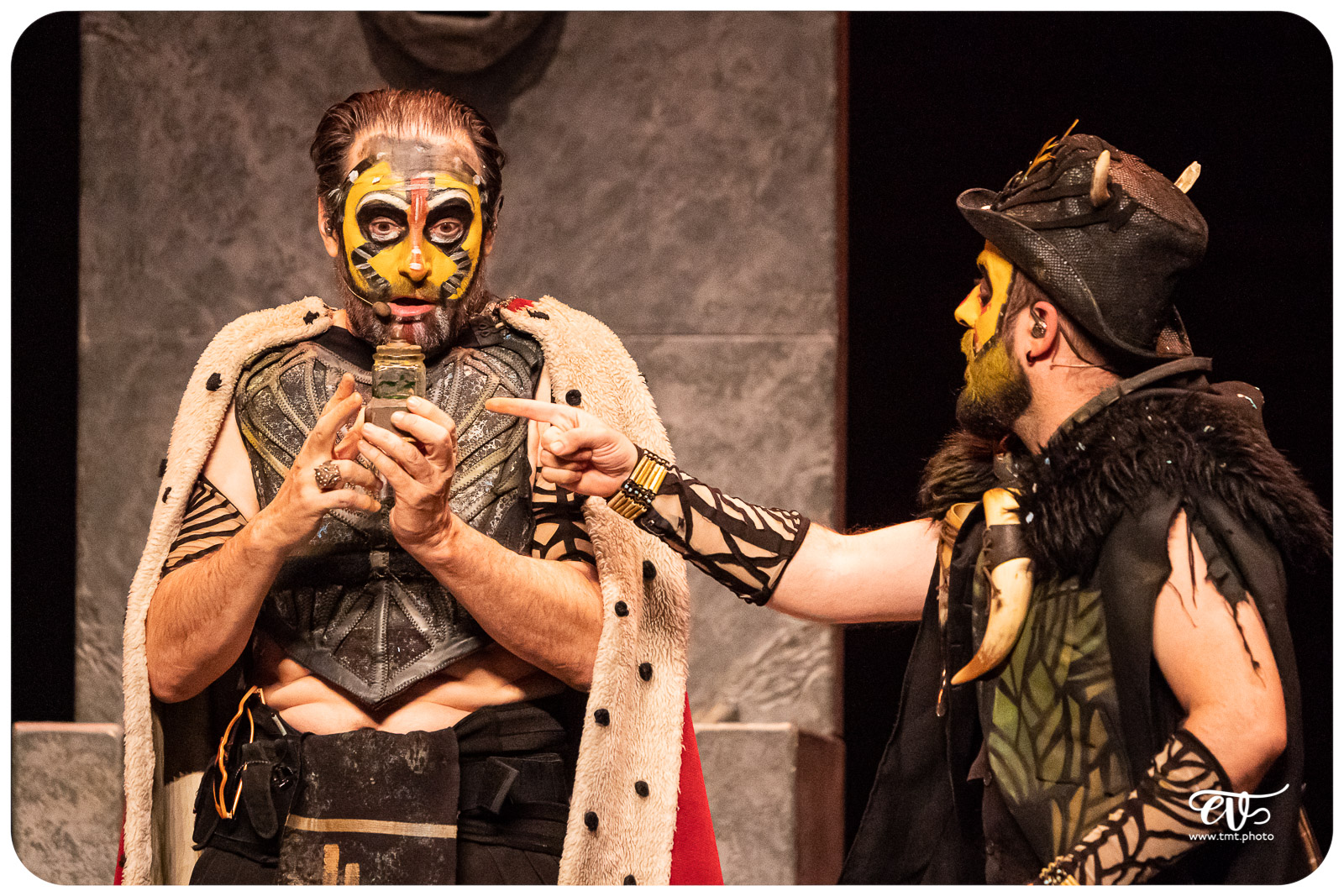 THE PRIMITALS (YLLANA & PRIMITAL BROTHERS)